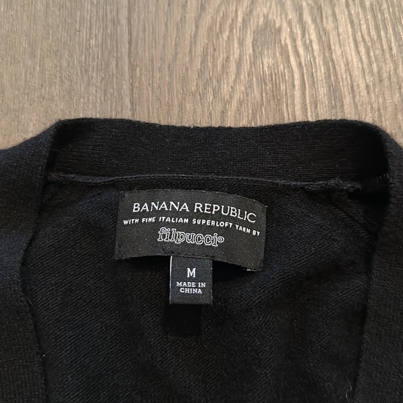 Banana Republic Cardigan Sweater - Picture 2 of 3